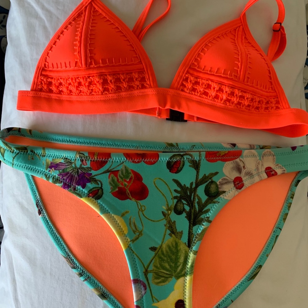 Triangl floral bikini - Picture 2 of 2